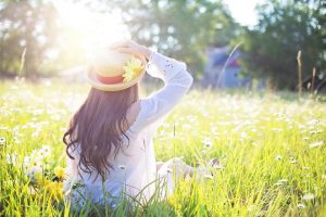 woman viewing sunlight 300×200