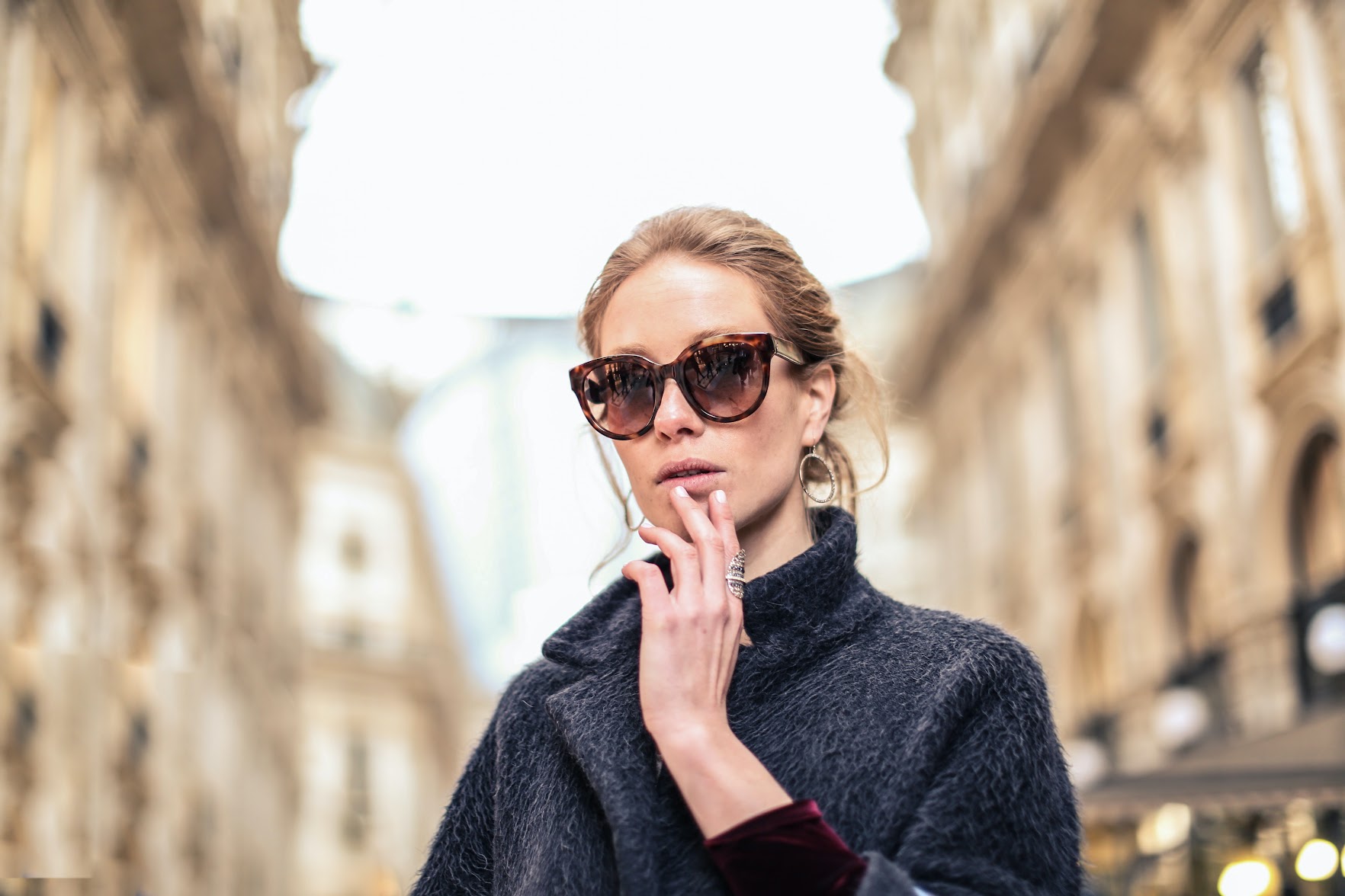 oversized sunglasses